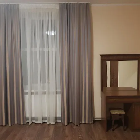 Простора Квартира В Історичному Центрі Apartment *